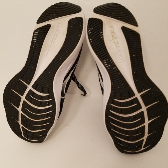 Nike Women's Winflo 7 CJ0302-005 Black White Anthracite Running Sneakers SZ 9.5 - Picture 15 of 16